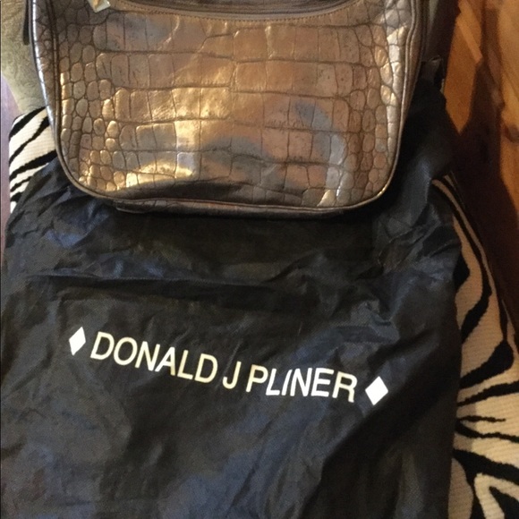 Donald Pliner silver hobo bag - Picture 8 of 8